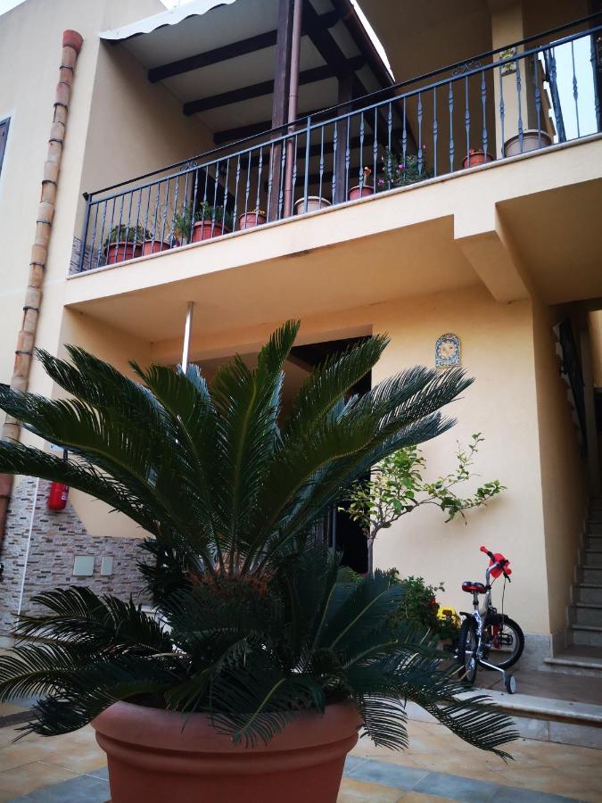 Casa Vacanza Da Samuele San Vito Lo Capo Exterior photo