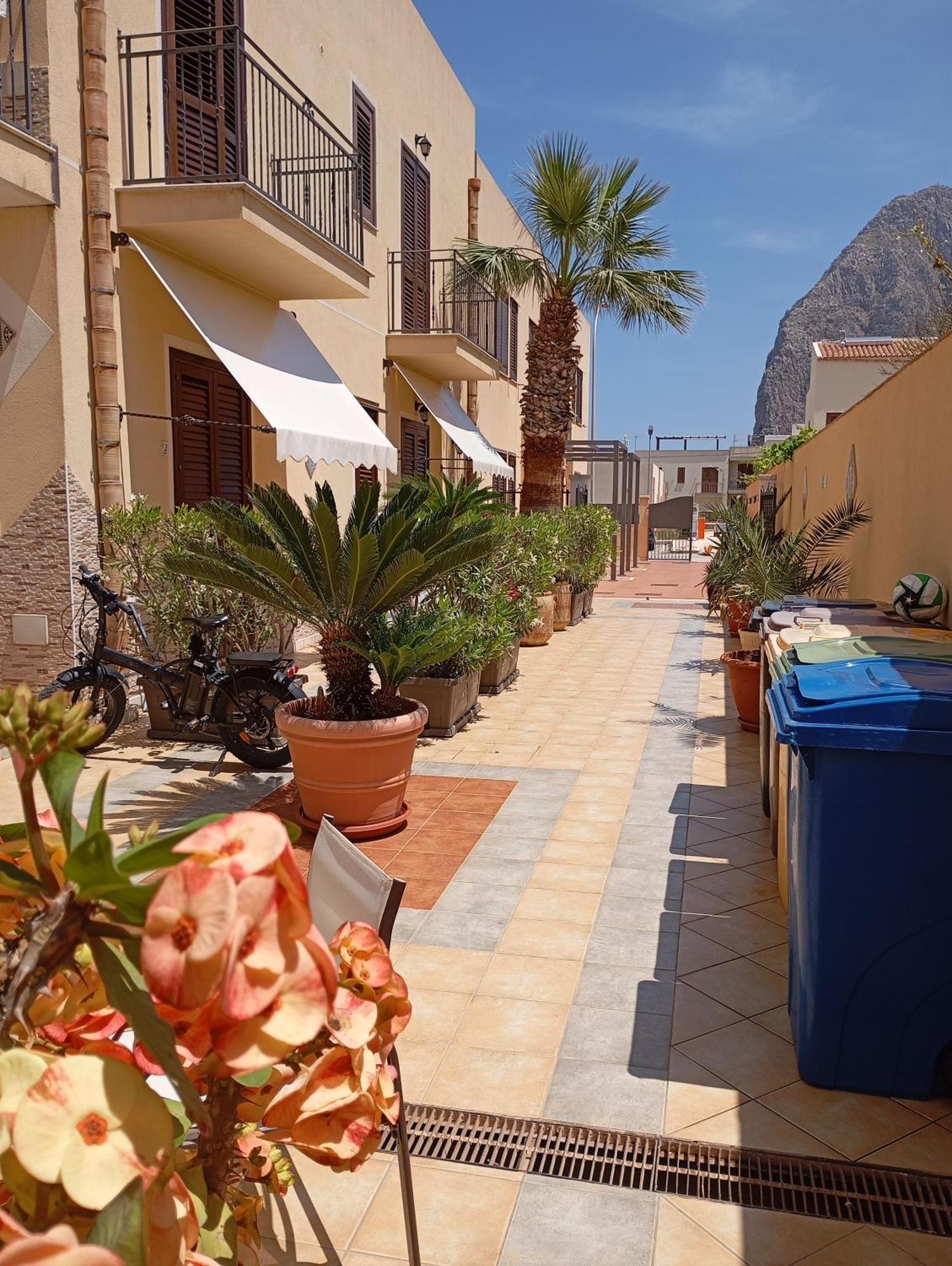 Casa Vacanza Da Samuele San Vito Lo Capo Exterior photo
